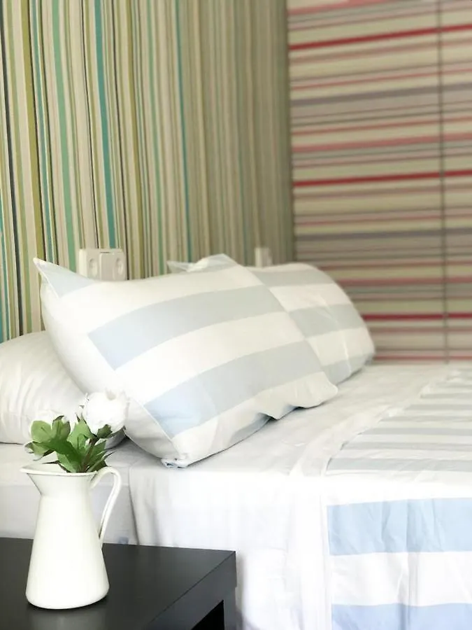 Carihuela Beach Suite Apartment Torremolinos Spain