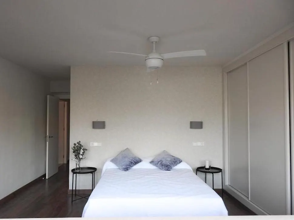 Carihuela Beach Suite Apartment contacts